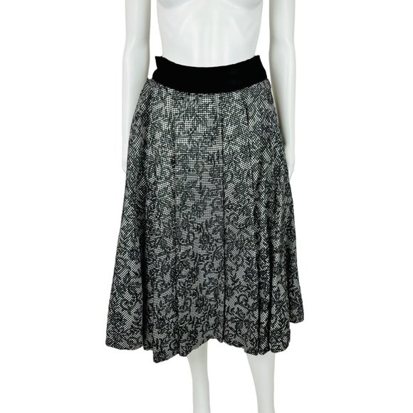 Black & Multicolour Velour Floral Skirt